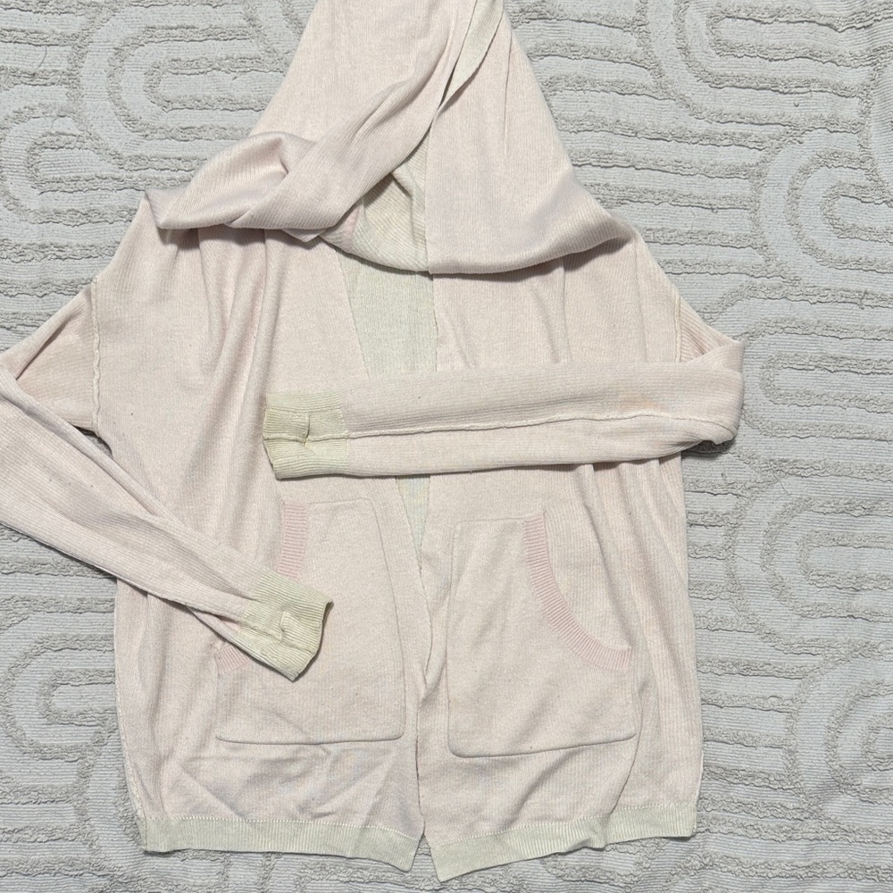 Ladies lululemon athletica Reversible  Pink and Cream Hooded Cardigan